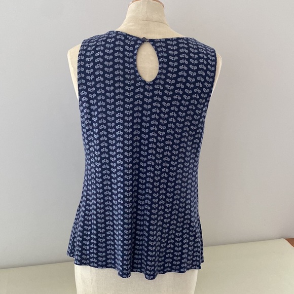 Jacob soft knit navy & white top with keyhole closure at back. Bow at front. S - Picture 4 of 11